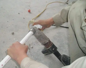 喀什漏水维修电话